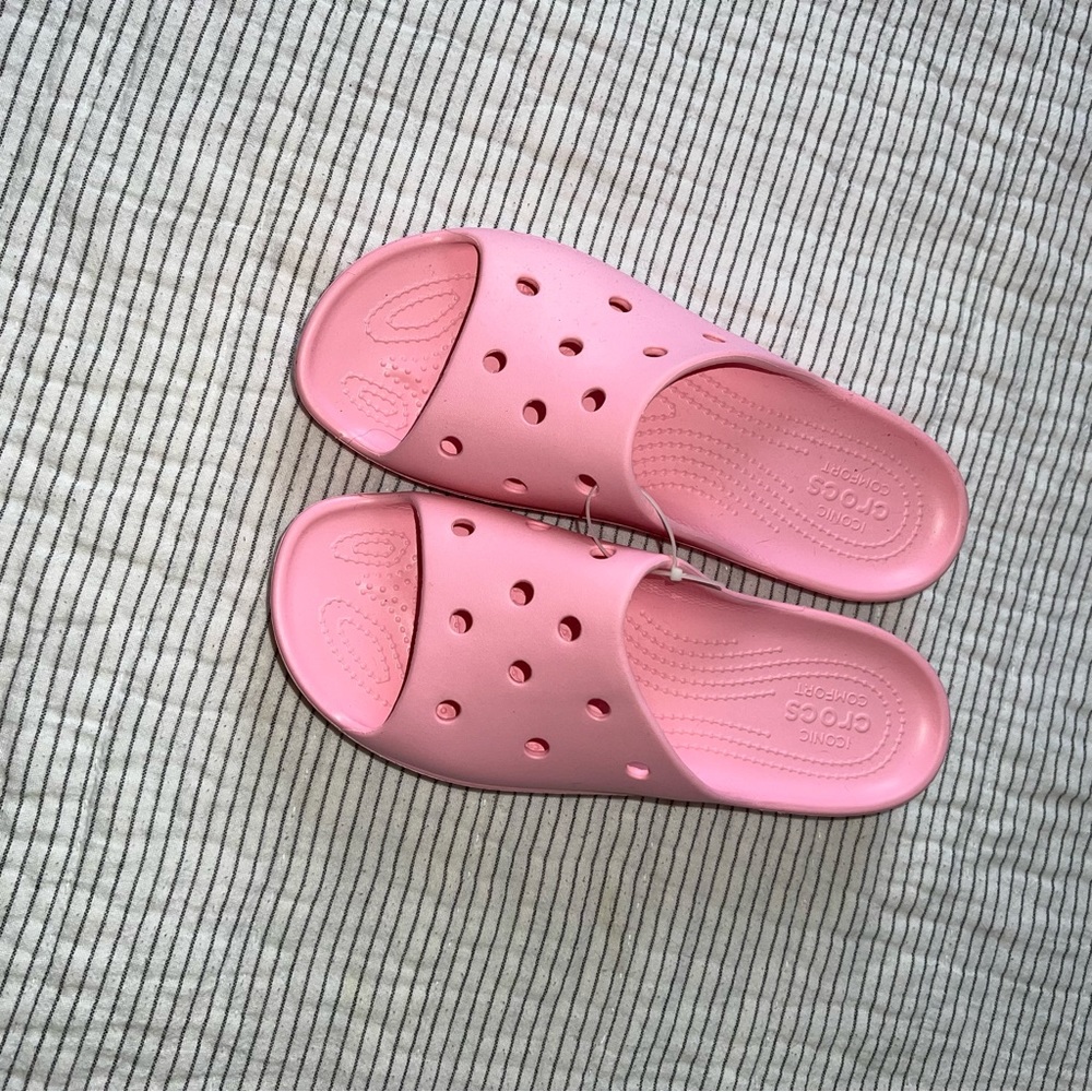 NWOB Pink CROCS Platform Slides 9